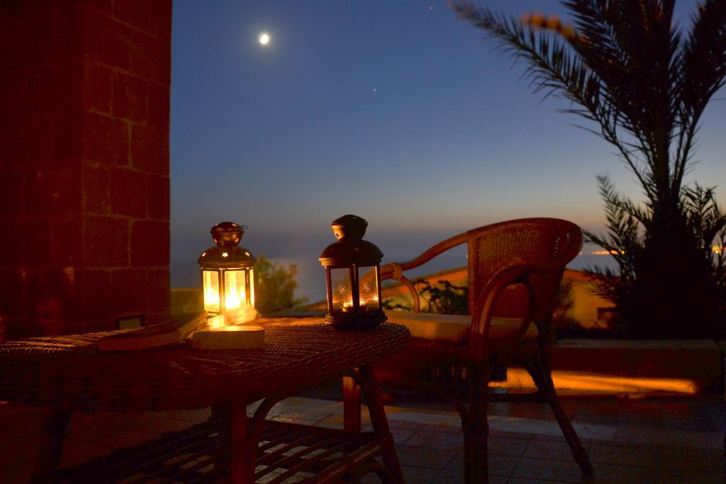 Le Terrazze Sul Mare Villa Cava dʼAliga Exterior foto